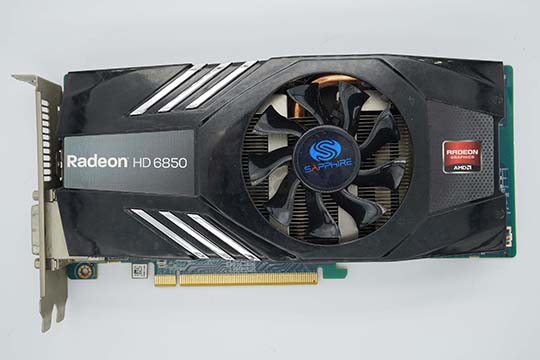 蓝宝石SAPPHIRE HD6850 1GB 白金版 显示卡（ATI Radeon HD6850芯片）